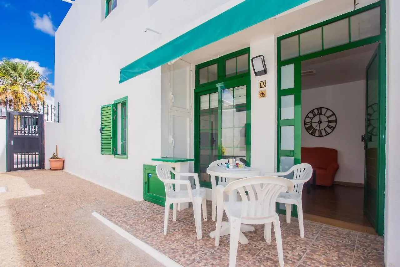 Apartamentos Haria En Puerto Del Carmen Tías Apartmán