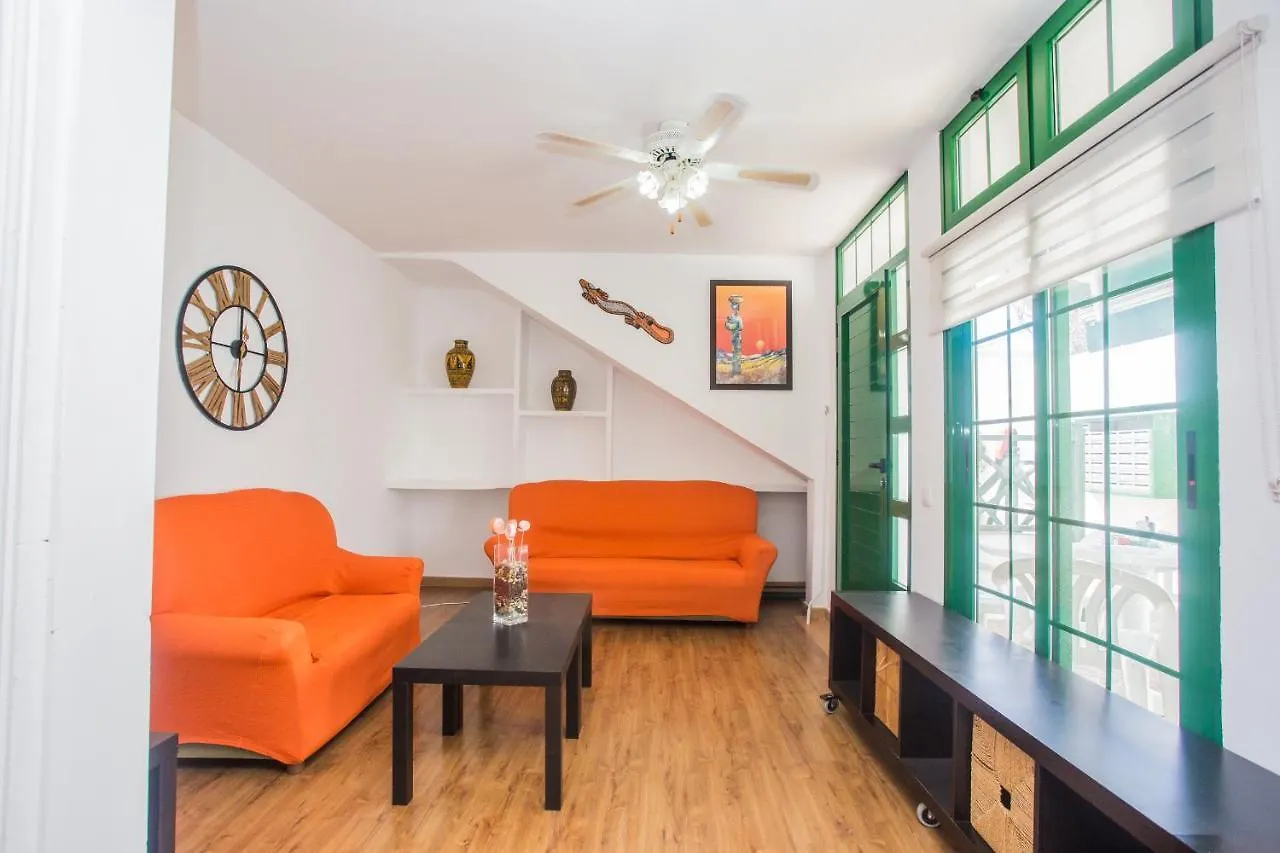 Apartmán Apartamentos Haria En Puerto Del Carmen Tías
