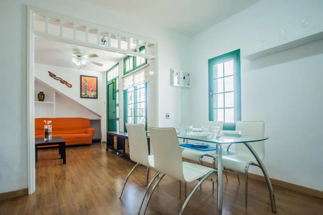 Apartamentos Haria En Puerto Del Carmen Tias Apartment