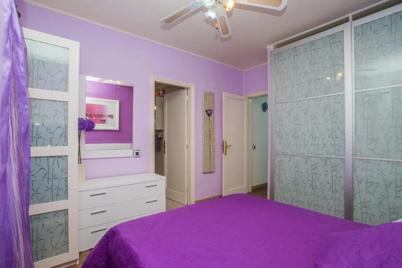 Apartamentos Haria En Puerto Del Carmen Tias Spain