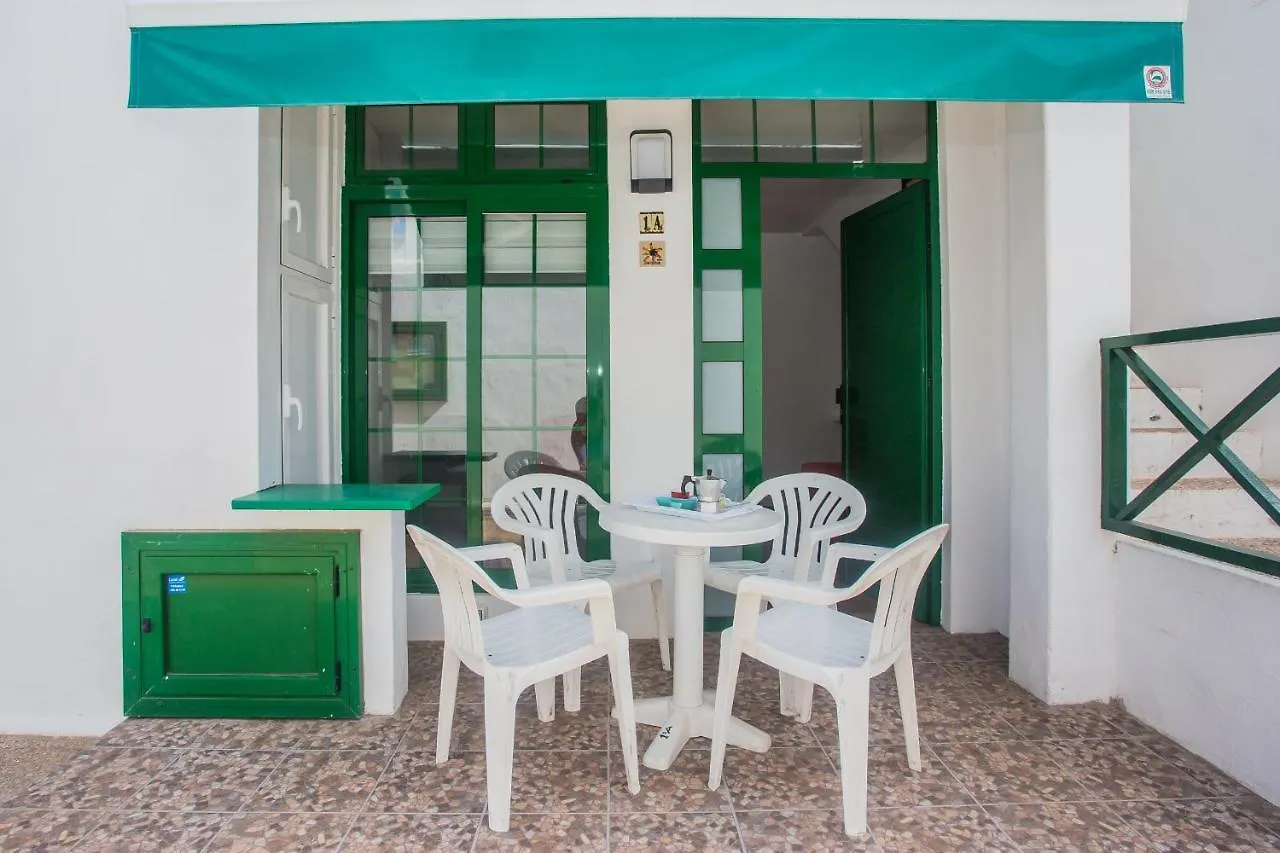 Apartamentos Haria En Puerto Del Carmen Tías Spanien